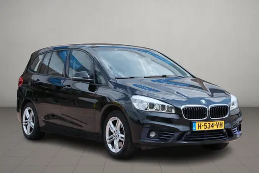 BMW 2 Serie Gran Tourer 220i 192pk Aut. High Executive | Adaptive Cruise | Keyless | Harman/Kardon | Pano | Camera | Leer | Trekhaak