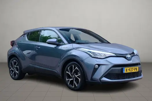 Toyota C-HR 1.8 Hybrid 122pk CVT First Edition | Navvi | App Connect | Climate | Adaptive Cruise | Camera | Keyless | Winter Pakket | Trekhaak