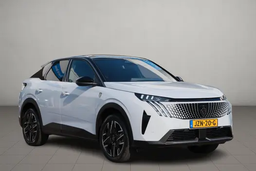 Peugeot 3008 1.2 Hybrid 145pk e-DCS6 GT | Navi | App Connect | Adaptive Cruise | Camera | Panoramadak | FOCAL® Audio | Elektrische Achterklep | Winter Pakket
