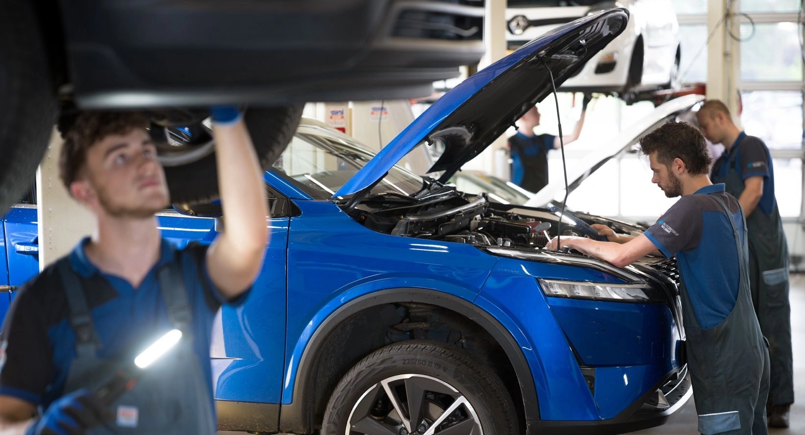 uitsnede foto werkplaats wijnne.jpg